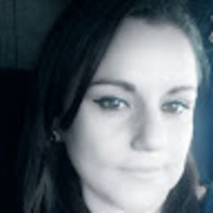 Meet your Posher, Virginia esmeralda